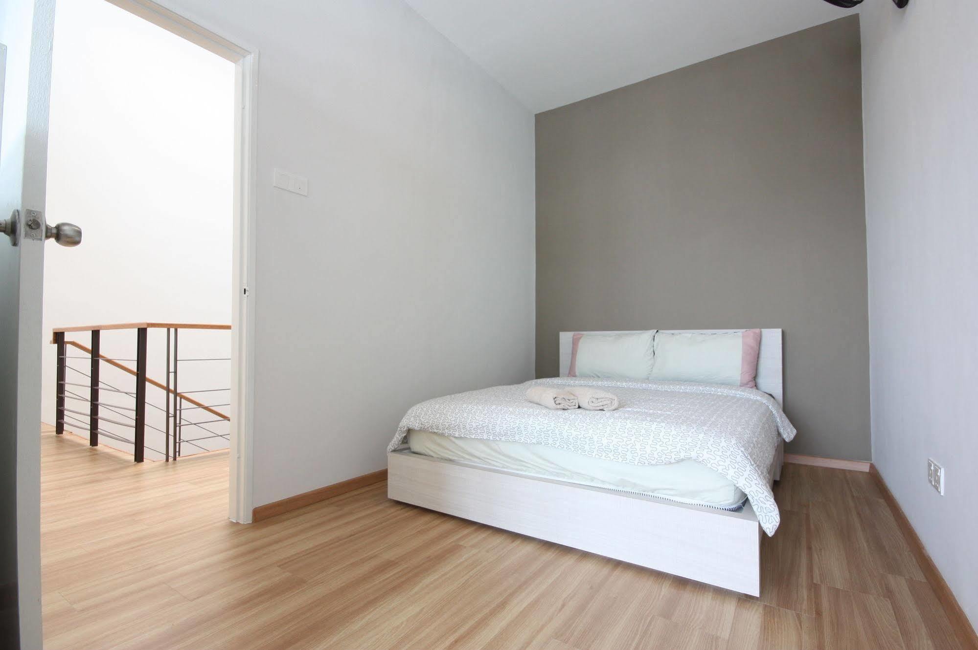 Shamrock Beach Villas 9 Seaview Georgetown Luaran gambar